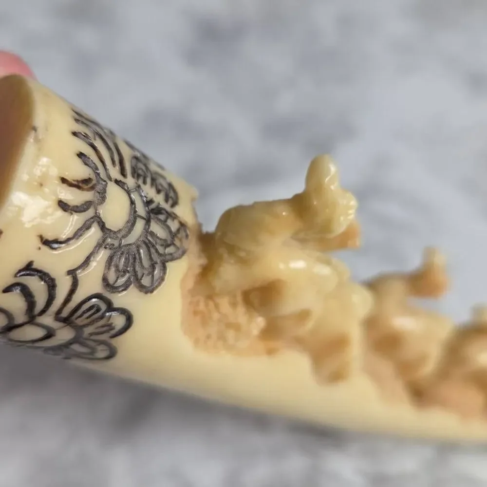 Faux‎ Ivory Camel Carving Decor
